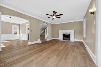 3221 Killian Rd in Uniontown, OH - Building Photo - Building Photo