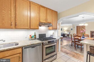 5101 River Rd in Bethesda, MD - Building Photo - Building Photo