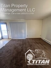 1388 Maricopa Dr in Oshkosh, WI - Building Photo - Building Photo