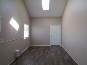 810 28th St in Anacortes, WA - Building Photo - Building Photo