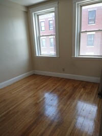 1185 Commonwealth Ave, Unit 11 in Boston, MA - Building Photo - Building Photo