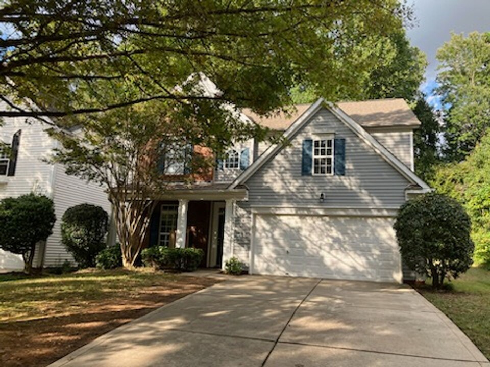 1741 Wilburn Park Ln NW in Charlotte, NC - Building Photo