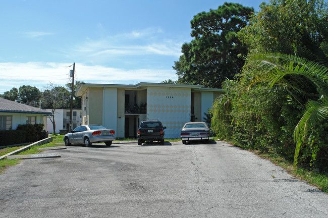 1259 Franklin St in Clearwater, FL - Building Photo - Building Photo