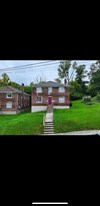 3107 Bracken Woods Ln in Cincinnati, OH - Building Photo
