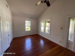 4242 Irvington Ave in Jacksonville, FL - Building Photo - Building Photo