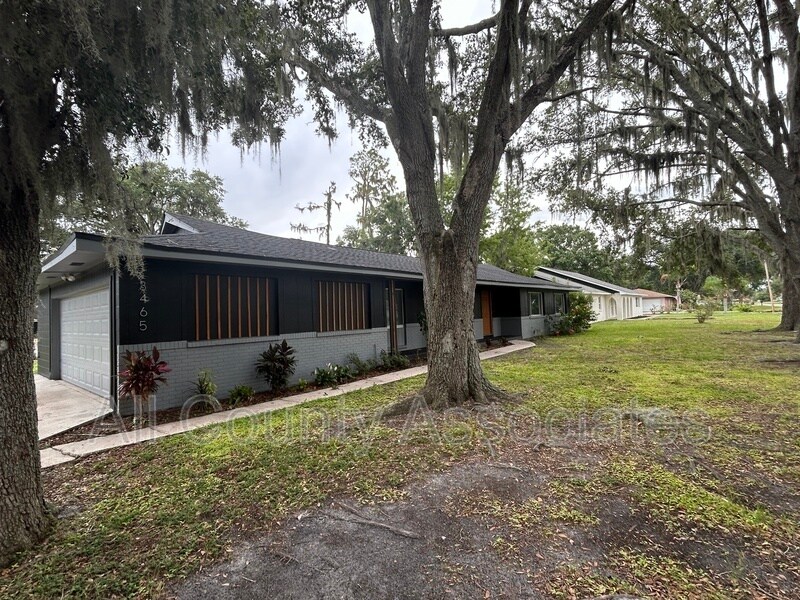 3465 Peacock Ln in Mulberry, FL - Building Photo