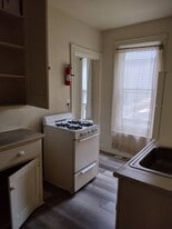 11 Noyes St in Utica, NY - Building Photo