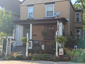 435 Parker St in Verona, PA - Building Photo