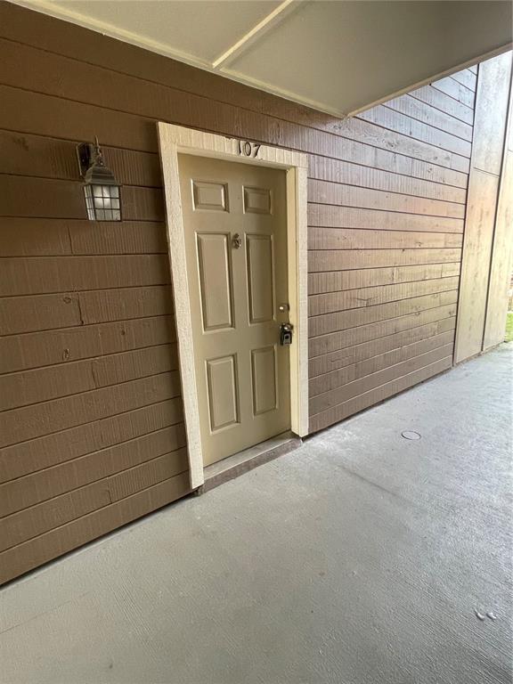 249 Afton Square in Altamonte Springs, FL - Foto de edificio - Building Photo