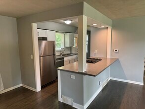 109 Sandalwood Dr in Naperville, IL - Building Photo - Building Photo