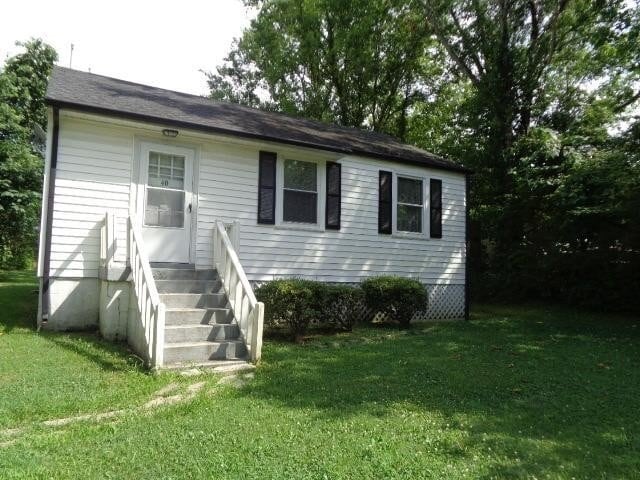 property at 40 Chestnut Dr