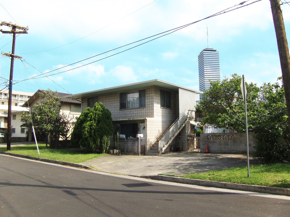 1645 Citron St in Honolulu, HI - Building Photo