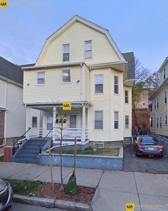 13 Pennsylvania Ave in Somerville, MA - Building Photo