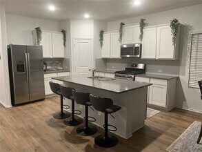 1712 Cobblecrest Ln in Leander, TX - Building Photo - Building Photo