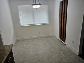 5623 Briarwood Forest Dr in Houston, TX - Building Photo - Building Photo