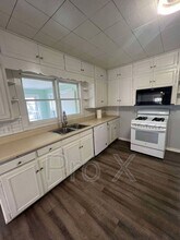 111 N Gray Ave in Joplin, MO - Building Photo - Building Photo