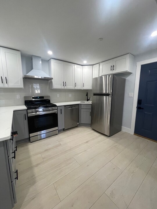 4045 Washington St, Unit B in Boston, MA - Building Photo