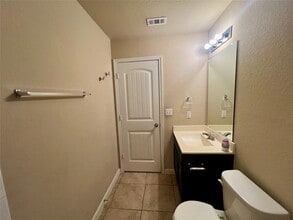 367 Dusky Thrush Dr in Kyle, TX - Foto de edificio - Building Photo