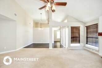 8017 Weatherly Dr in Rowlett, TX - Building Photo - Building Photo