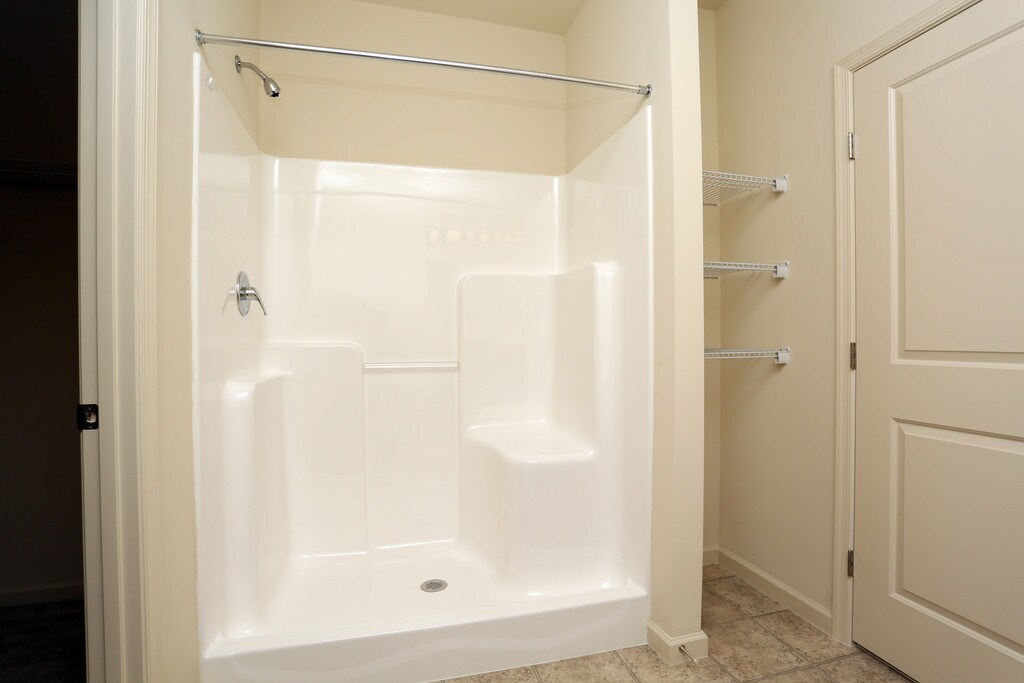 Holly Tree Apartments in Manheim, PA