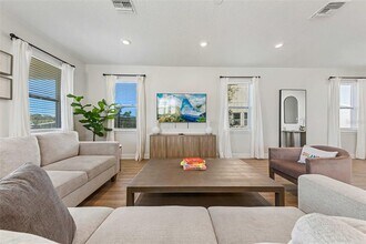 284 Southfield St in Kissimmee, FL - Building Photo - Building Photo