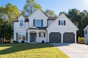 2871 Belfaire Lake Dr in Dacula, GA - Building Photo