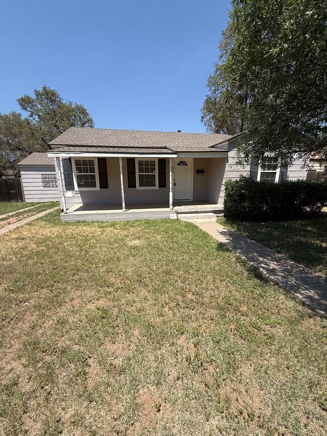 property at 2608 28th St