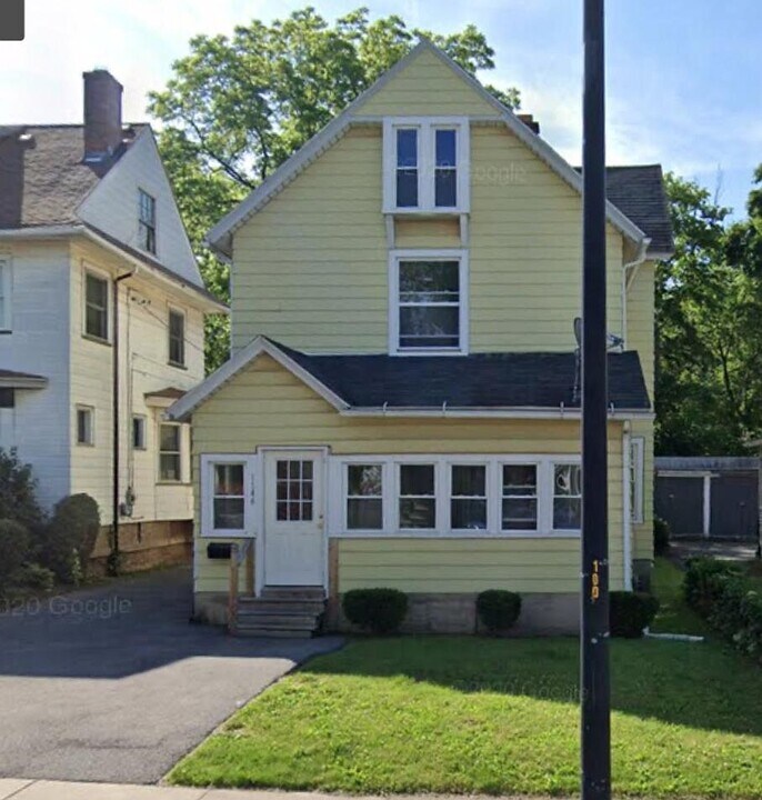 1146 Plymouth Ave S in Rochester, NY - Foto de edificio