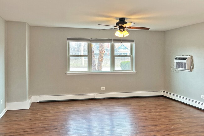 921-923 Garfield in Oak Park, IL - Building Photo - Building Photo
