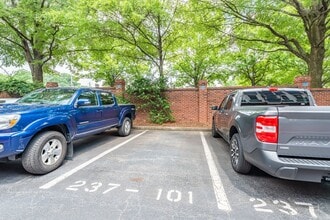 237 New Bern Pl in Raleigh, NC - Building Photo - Building Photo