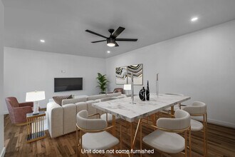 905 Manhattan Beach Blvd, Unit A in Manhattan Beach, CA - Foto de edificio - Building Photo