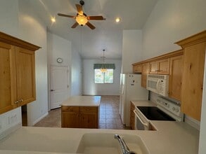 1076 N 2130 W St in Saint George, UT - Building Photo - Building Photo