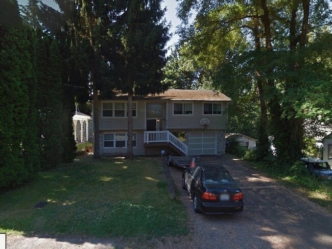 property at 2733 NE 94th St