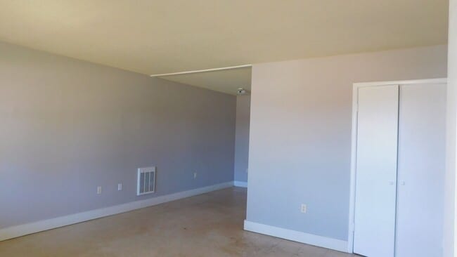 717 Richardson St in Kinston, AL - Building Photo - Building Photo