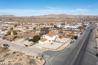 61786 Desert Air Rd in Joshua Tree, CA - Building Photo - Building Photo