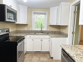 109 Turner St in Garner, NC - Building Photo - Building Photo
