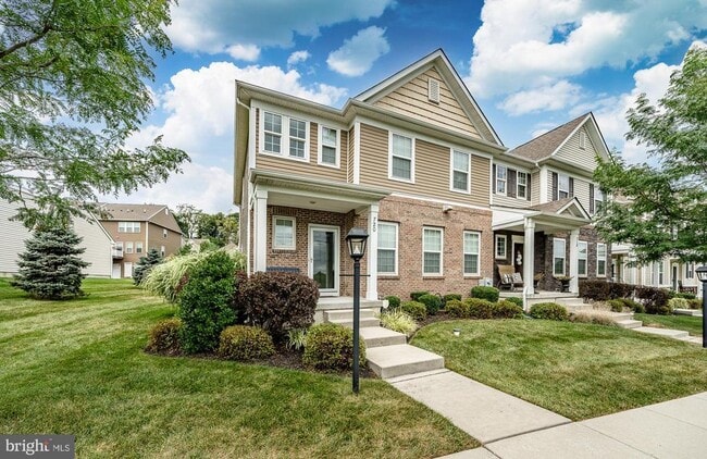 property at 720 Sun Valley Ct
