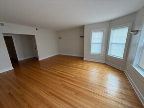 733 Brummel St in Evanston, IL - Building Photo - Building Photo