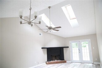 5141 Farm Pl Dr NE in Woodstock, GA - Building Photo - Building Photo