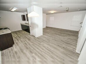 2326 Redlove Dr in San Antonio, TX - Building Photo - Building Photo