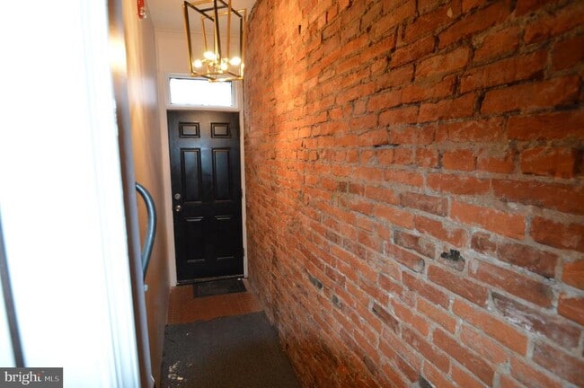 428 Dickinson St in Philadelphia, PA - Building Photo - Building Photo