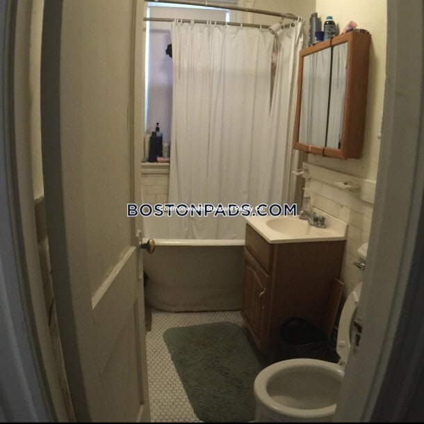 property at 1175 Boylston St