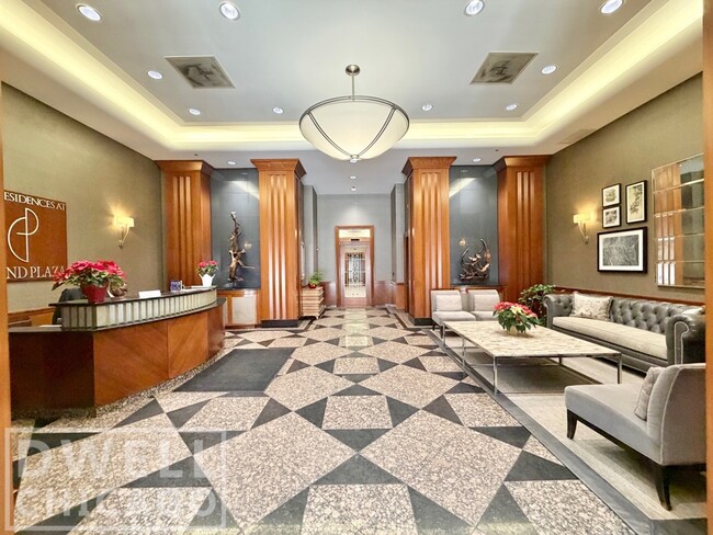 545 N Dearborn St, Unit 2303 in Chicago, IL - Foto de edificio - Building Photo