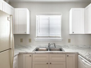 14100 River Rd in Pensacola, FL - Foto de edificio - Building Photo