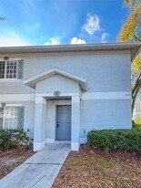 7328 E Bank Dr in Tampa, FL - Building Photo
