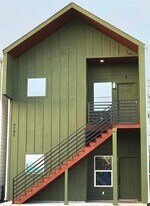 9705 Garcroft St in Houston, TX - Building Photo