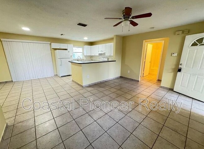 615 Royalty Ct in Kissimmee, FL - Building Photo - Building Photo