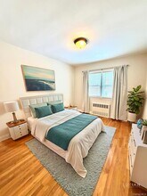 15-63-63 Murray St in Queens, NY - Building Photo - Building Photo