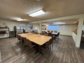 Anthony Square Senior Apartments in Terre Haute, IN - Foto de edificio - Building Photo