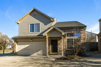 9875 Worthington Blvd in Fishers, IN - Building Photo - Building Photo